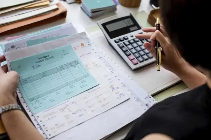 , Inadimplência cresce no Brasil e já atinge quase metade da população adulta