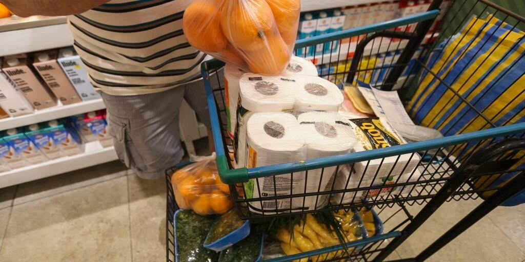 Inflação de Março: Prévia Revela Alta de 0,44% Sob Pressão dos Preços dos Alimentos