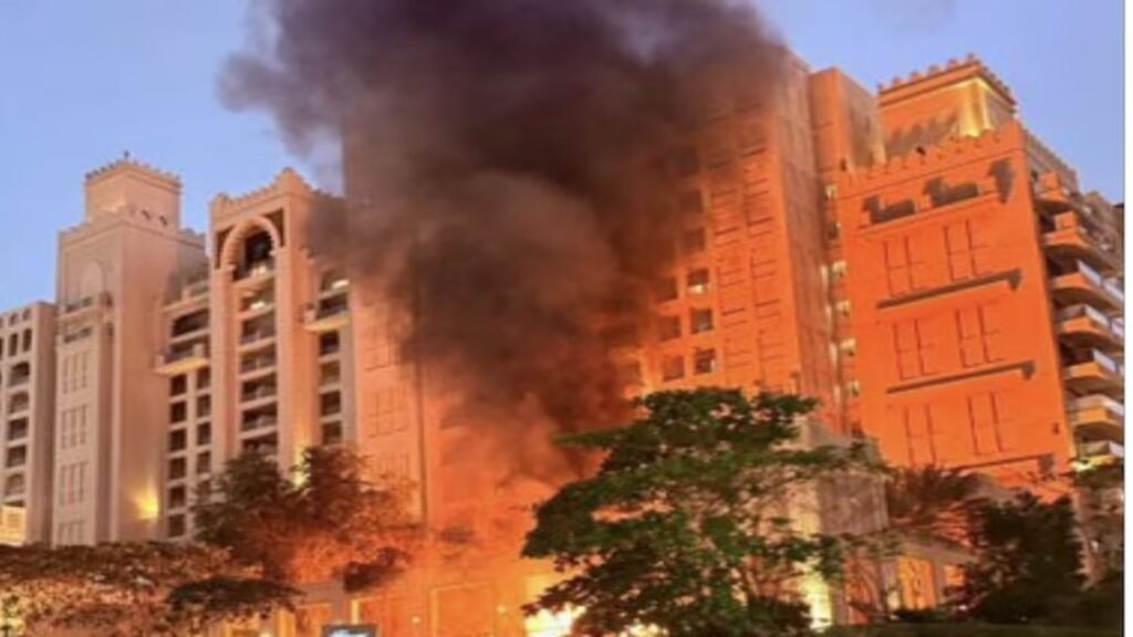 Irã Dispara Mísseis: Hotel de Luxo em Dubai Alvo de Ataque Após Interceptação