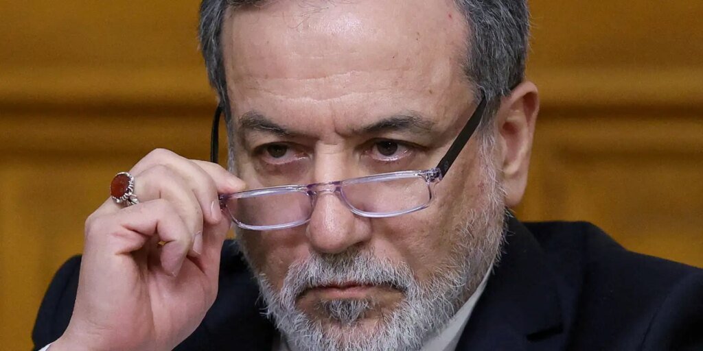 Irã Mostra Disposição para Diálogo e Desescalada em Conflitos Regionais, Revela Omã