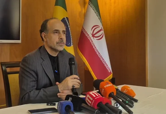 Irã Responde a Ataques e Denuncia Mídia: Ameaça de Guerra Regional em Foco