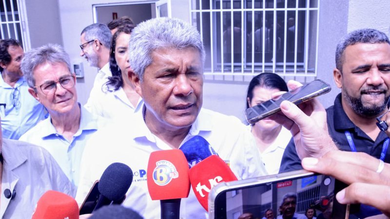 Jerônimo reduz ICMS do diesel; saiba como isso impacta você