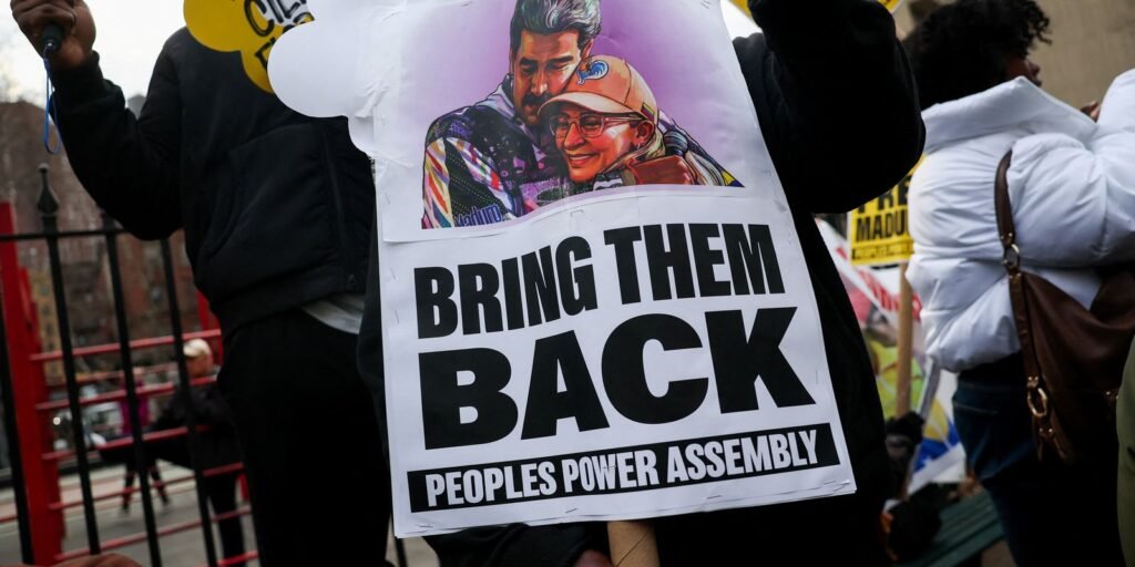 Justiça Americana Confirma Acusação de Narcotráfico Contra Maduro: Implicações e Reações no Cenário Político