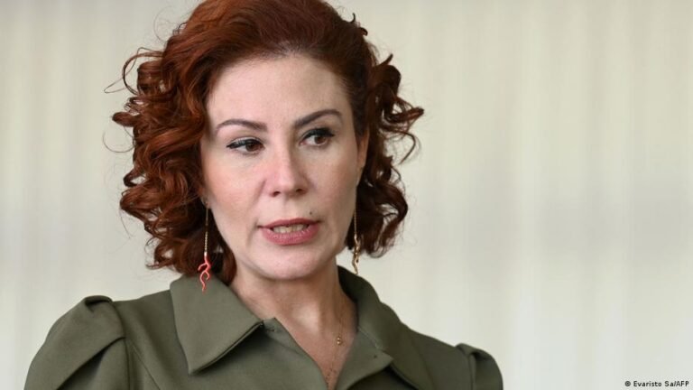 Justiça Italiana Aprova Extradição de Carla Zambelli: Implicações e Repercussões no Cenário Político Brasileiro