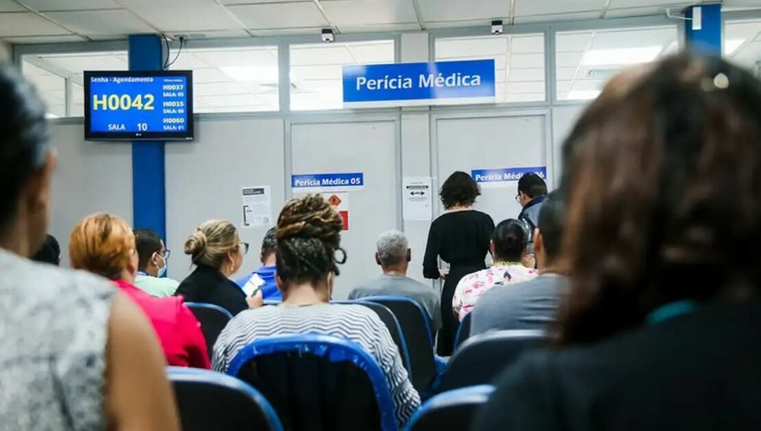 INSS faz mutirão de perícias médicas para reduzir tempo de espera