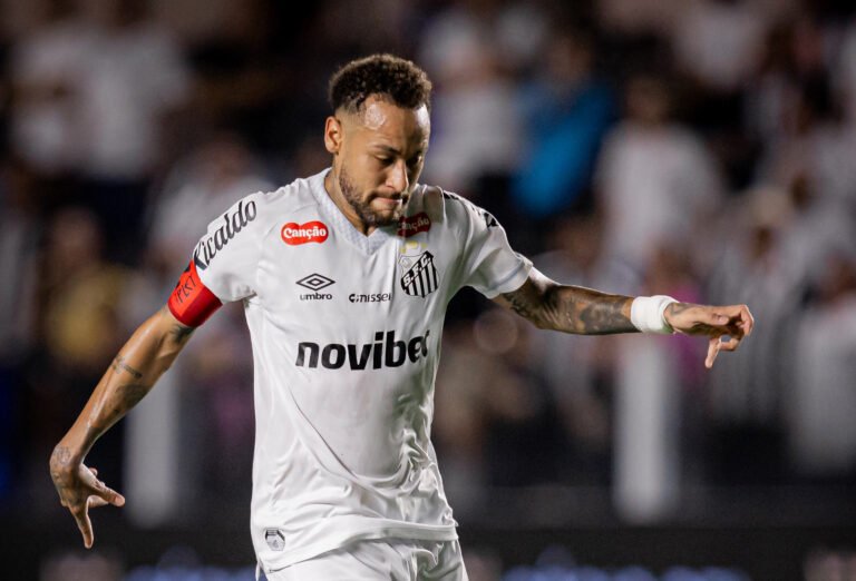 Neymar Impulsiona Santos a Aumentar em 100% Aproveitamento em Últimas 10 Partidas