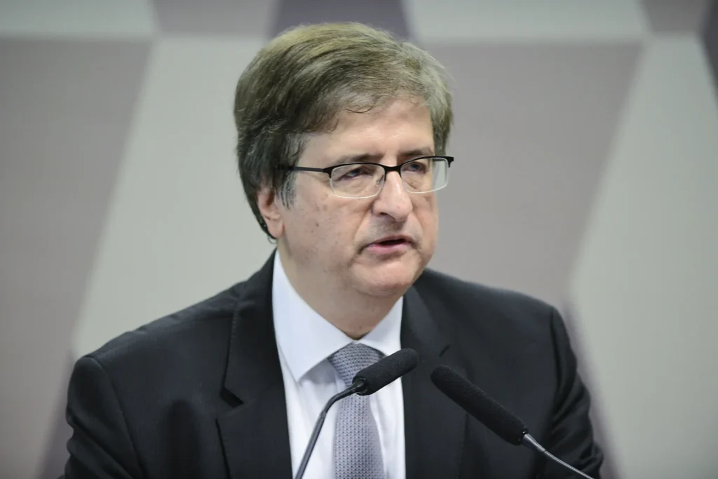 PGR Defends Alerj Election Rules, Opposes Fux in RJ Indirect Vote Debate