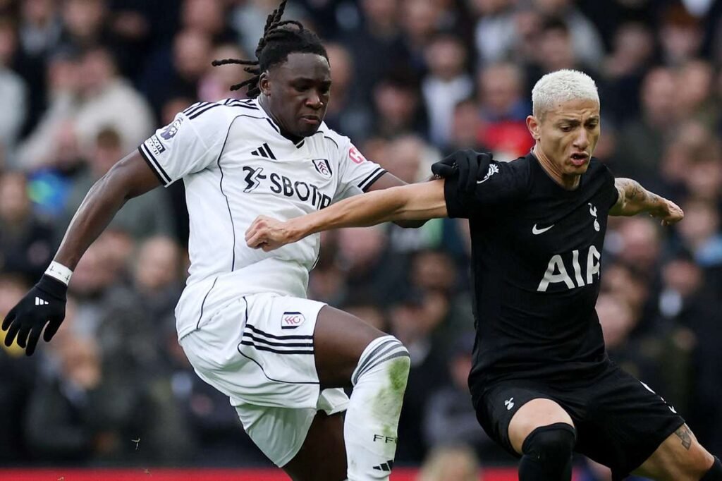 Premier League: Tottenham sofre derrota para o Fulham e se aproxima da zona de rebaixamento