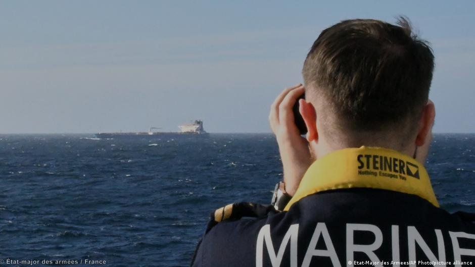 Reino Unido Intensifica Combate à 'Frota Fantasma' Russa com Apreensão de Navios