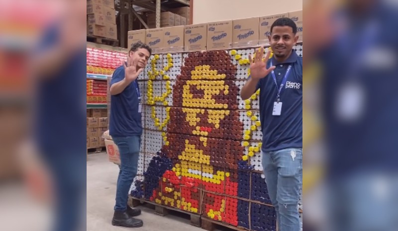 funcionários viralizam com rosto de Jesus feito de biscoitos