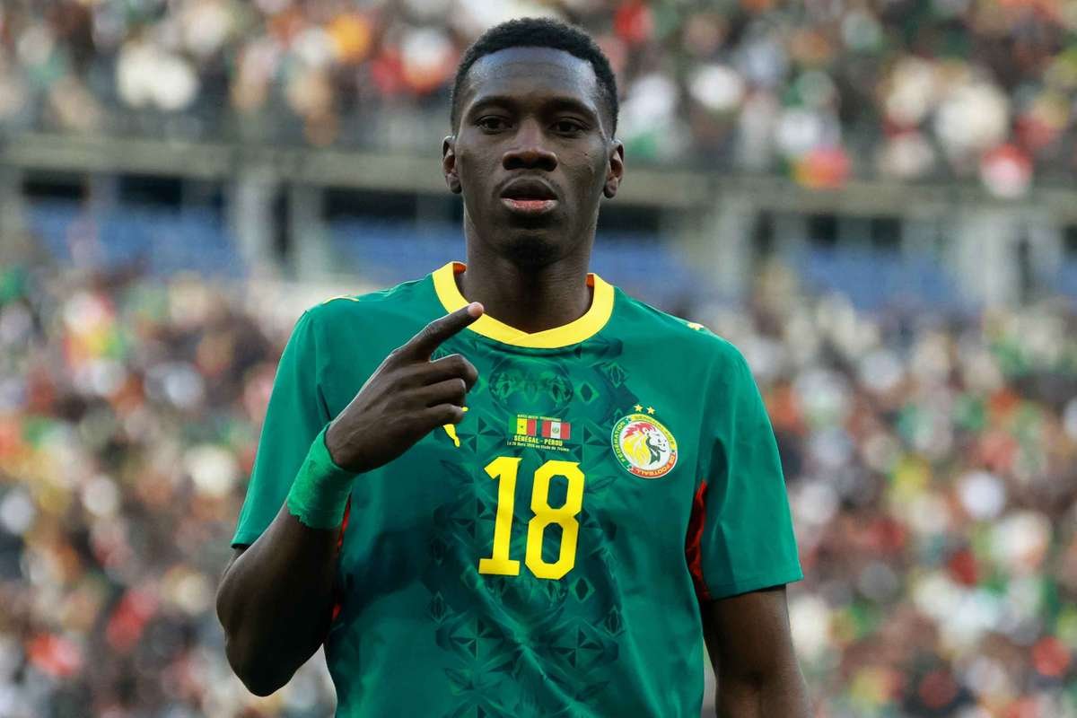 Senegal Brilha em Estreia Após a CAN: Mano Menezes Enfrenta Desafios no Comando do Peru