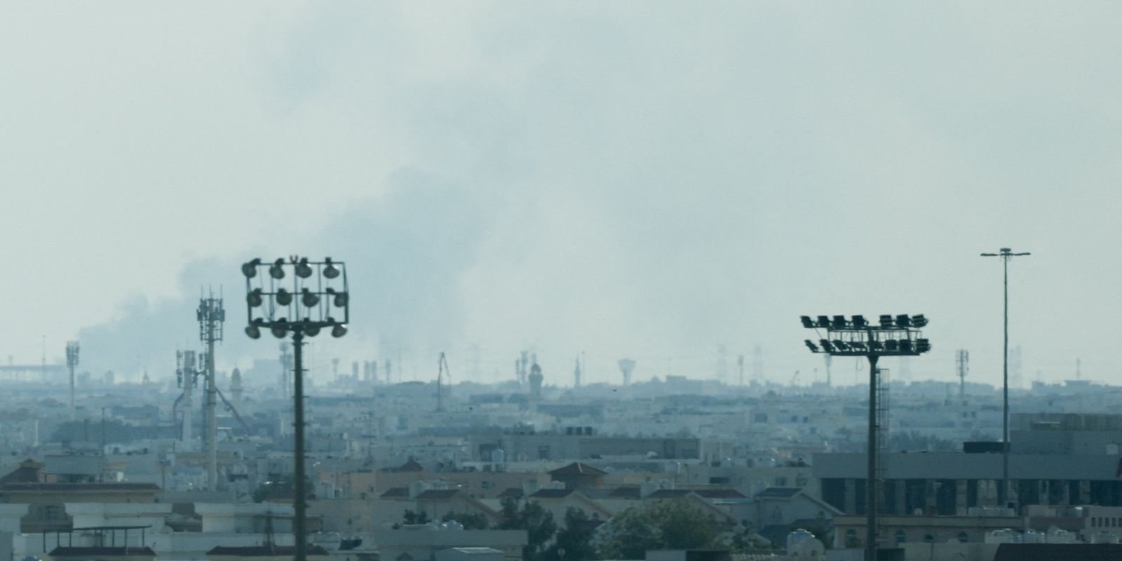 Tragédia em Escola de Meninas no Irã: Ataque Aterrorizante Deixa 57 Alunas Mortas