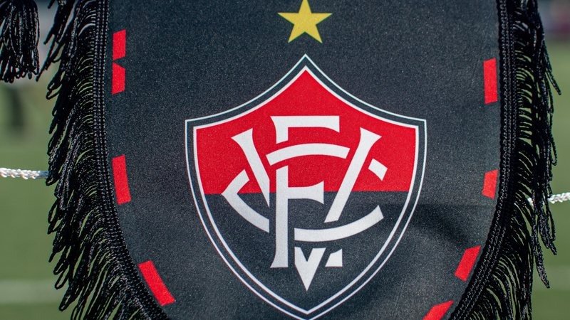 Vitória à Beira do Fechamento do Mercado: Análise Profunda das Negociações em Curso