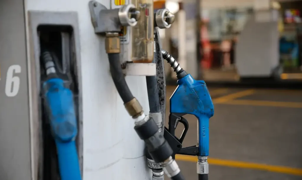 ANP anuncia primeira queda no preço do diesel pós-guerra no Oriente Médio