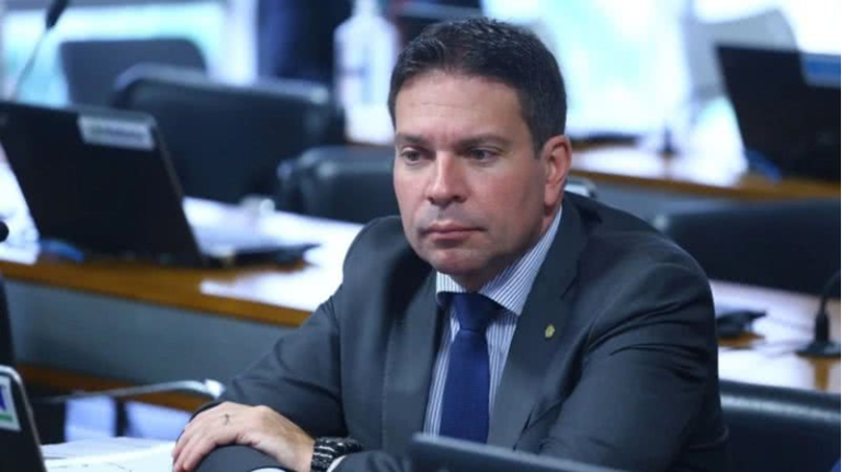 Alexandre Ramagem é preso nos EUA com documentos falsificados