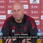 Alisson pode ficar fora da Copa: Treinador do Liverpool comenta