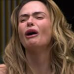 Ana Paula Renault se emociona com família na final do BBB 26
