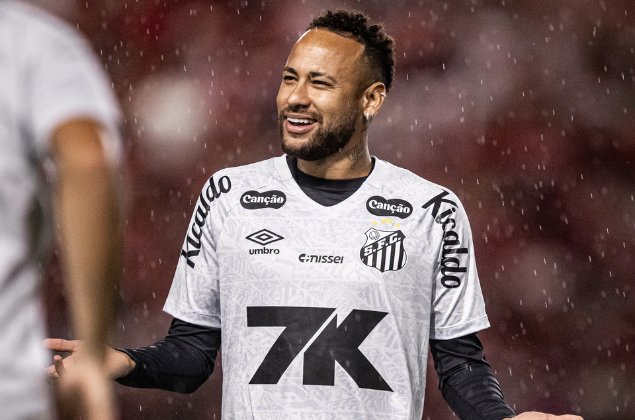 Ancelotti afirma que Neymar está em trajetória positiva para a Copa