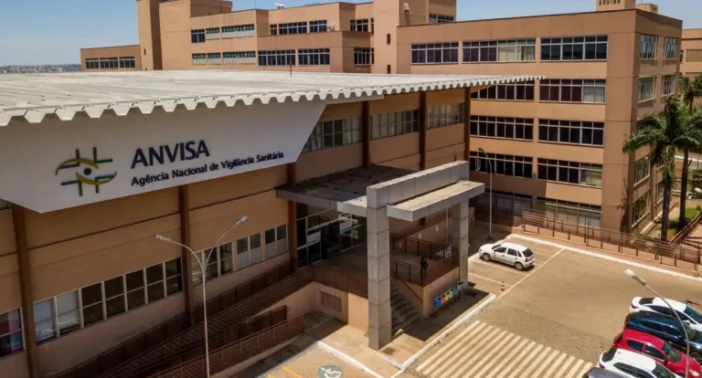 Anvisa discute norma para manipulação de canetas emagrecedoras