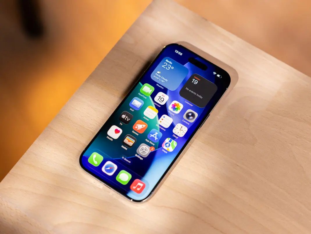 Apple Decide Manter Função Polêmica do iPhone Sem Alterações