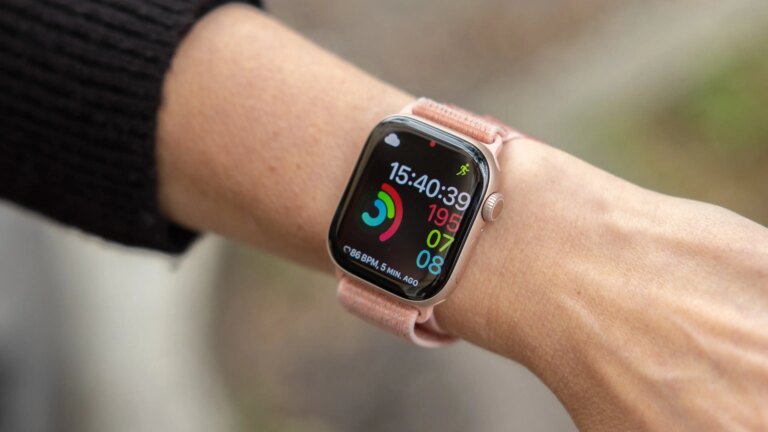 Apple reduz preço do smartwatch mais elegante em 25%