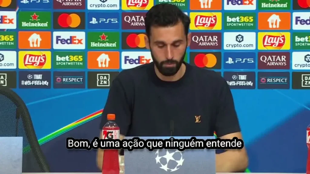 Arbeloa critica arbitragem após Bayern vencer Real em jogo polêmico