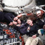 Artemis 2: Primeira mulher e negro sobrevoam a Lua na história