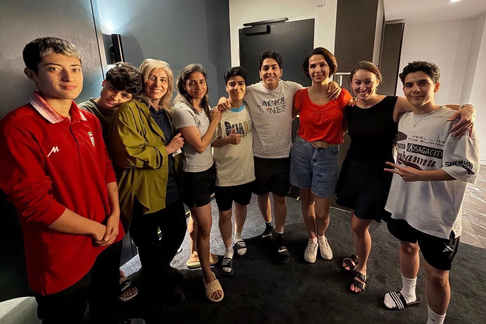 Asilo na Austrália: Jogadoras iranianas vislumbram novo futuro