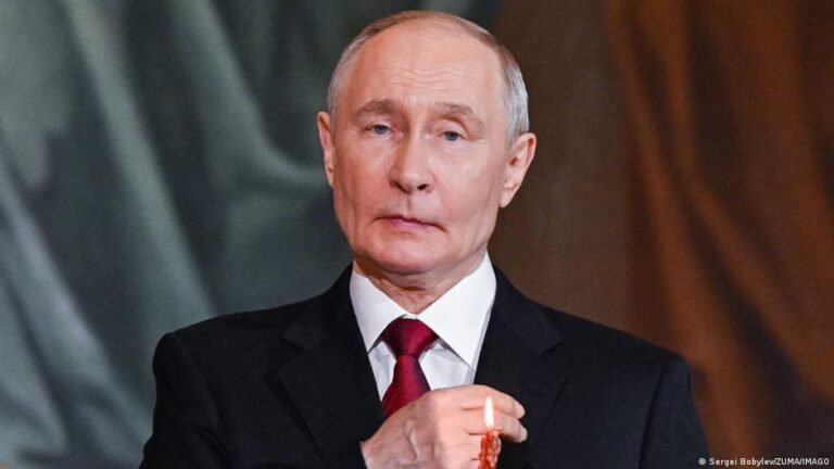 Bloqueios de Internet na Rússia Impactam Popularidade de Putin