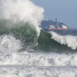 Bombeiros do RJ realizam 8 mil salvamentos no mar em 2026