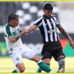 Botafogo lidera, mas cede empate surpreendente ao Coritiba Botafogo lidera, mas cede empate surpreendente ao Coritiba