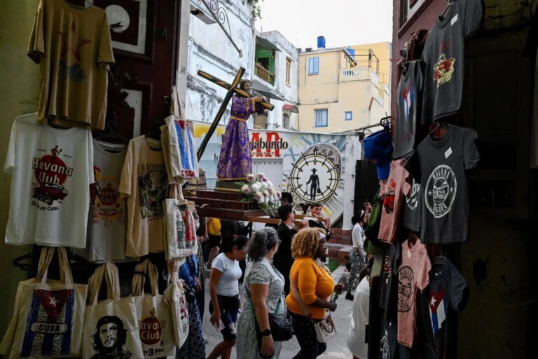 Brasil, Espanha e México intensificam apoio a Cuba frente a EUA