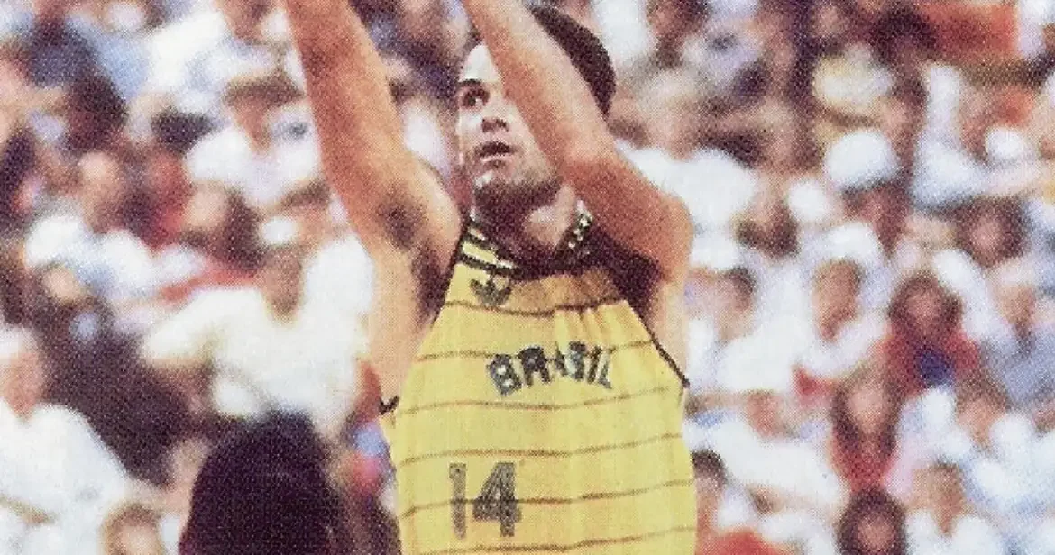 Brasil chora a perda de Oscar Schmidt; confira reações emocionantes