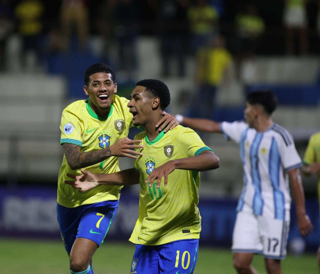 Brasil vence Argentina e se classifica para a Copa do Mundo!