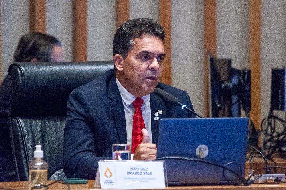 Fim da escala 6×1 na Câmara