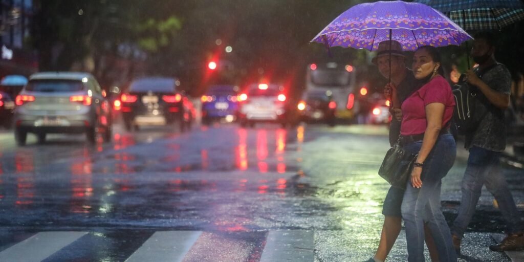 Inmet alerta para chuvas intensas em estados do Norte e Nordeste