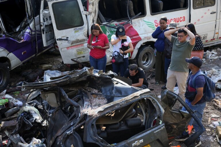 Colômbia intensifica luta contra narcotráfico com recompensas