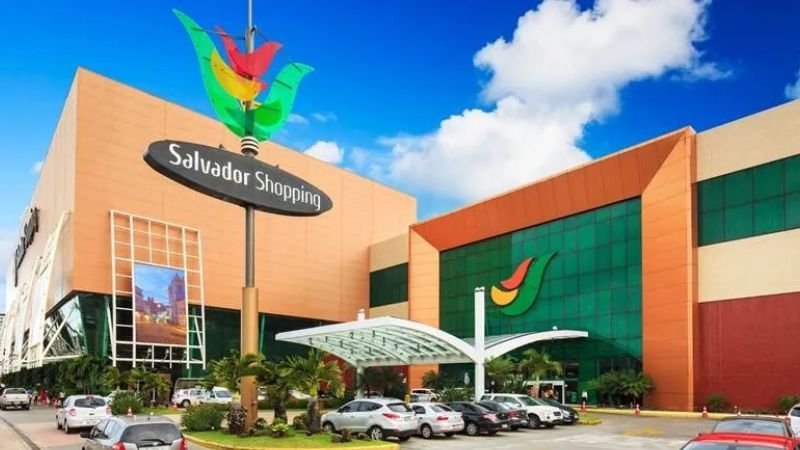 Comércio em shoppings de Salvador fechado no feriadão da Semana Santa