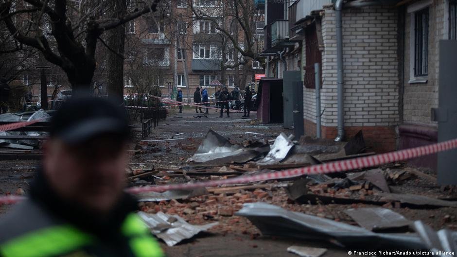 Conflito Rússia-Ucrânia: Tensão e Acusações na Páscoa