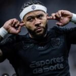 Corinthians espera Memphis de volta após 11 dias fora