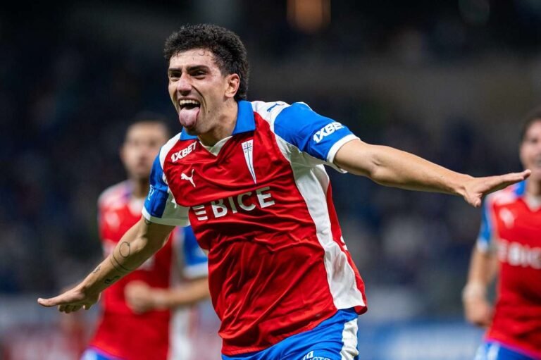 Cruzeiro é derrotado em casa pela Católica na Libertadores