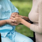 Cuidado feminino: a importância de apoiar quem cuida