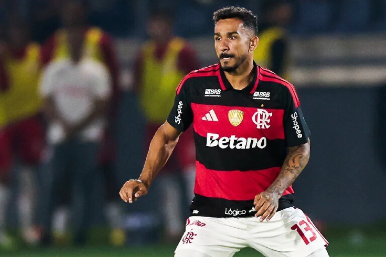 Danilo e Jardim exigem reflexão no Flamengo após resultados negativos
