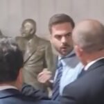 Deputado registra ocorrência após assessor de Janones interromper live