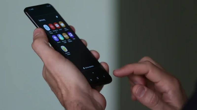 Descubra como seu celular pode detectar câmeras ocultas