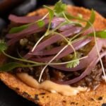Descubra os preços do almoço no Toá: vale a pena?