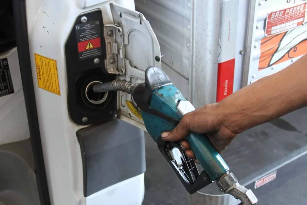 Distribuidoras de combustíveis se opõem a subsídio do diesel