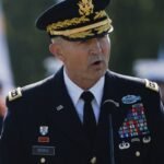 EUA: Secretário de Defesa exonera comandante do Exército