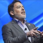 Ex-líder do PlayStation alerta sobre futuro incerto do Game Pass