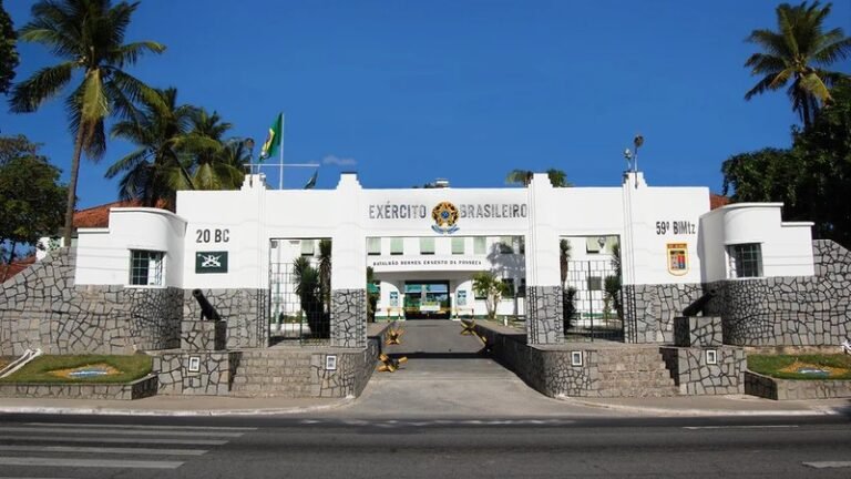Exército responde a denúncias de abusos em batalhão de Maceió